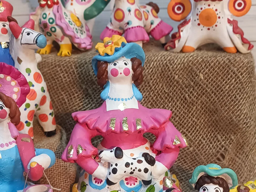 Мир народной игрушки